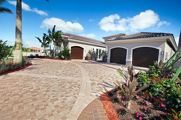 Cobblestone Driveway Pavers in Mackinaw, IL